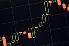 Mastering Chart Patterns: How to Trade the Double Top and Double Bottom